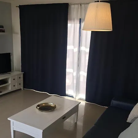 Miramar B2 Heated Pool Wifi Air Conditioning With Views