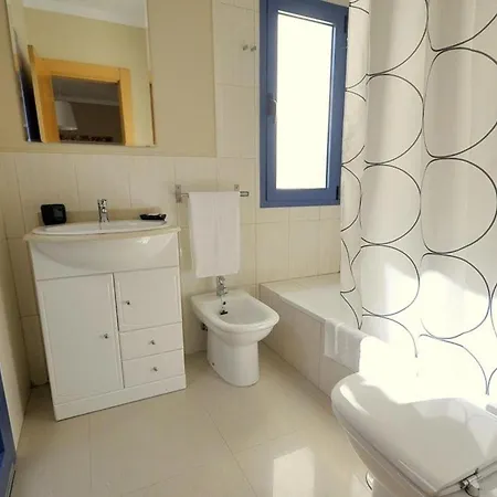 Miramar B2 Heated Pool Wifi Air Conditioning With Views Villa Playa Blanca (Lanzarote)